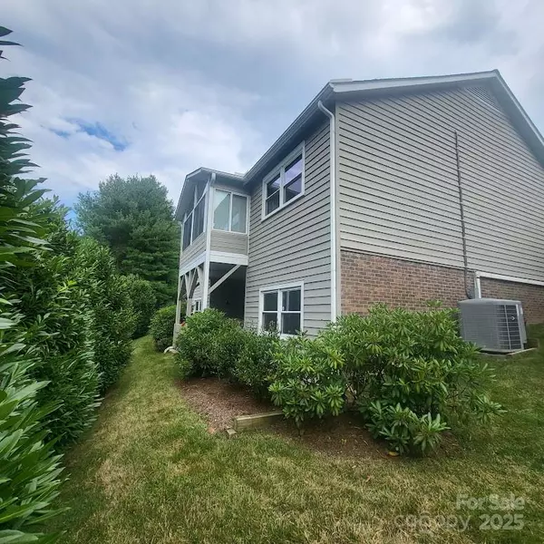 Asheville, NC 28803,35 Cedarcliff CIR