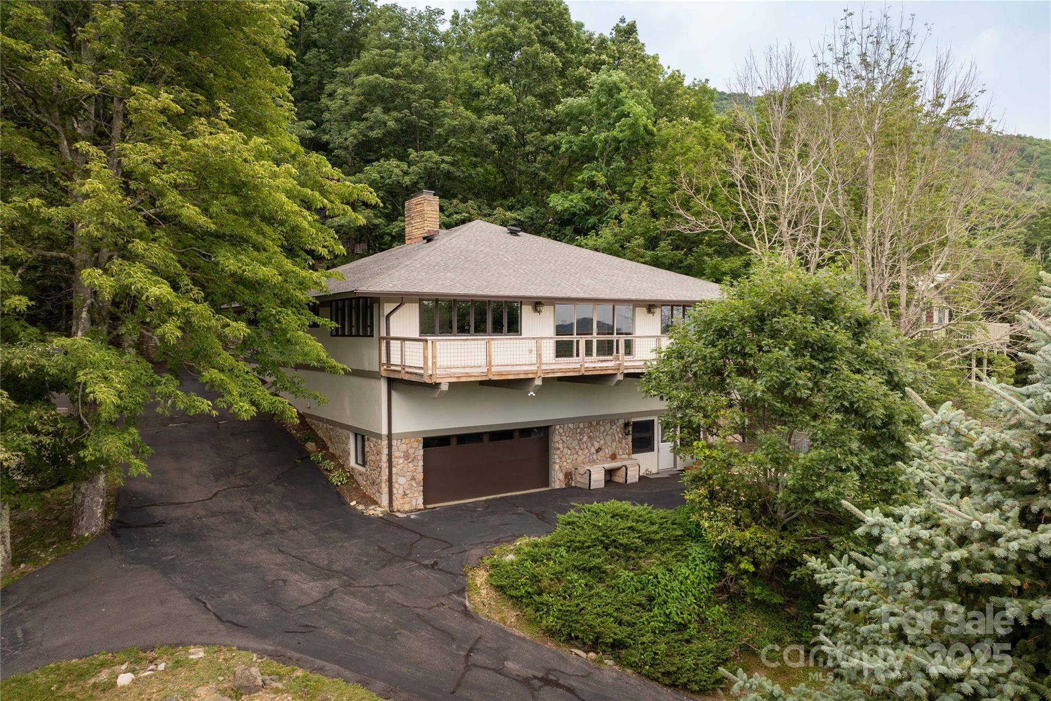 1648 Skyland DR #77, Seven Devils, NC 28604