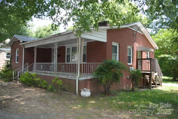 Salisbury, NC 28144,1125 Fries ST