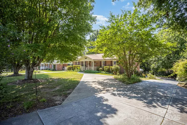 Kannapolis, NC 28083,2146 Sheffield DR