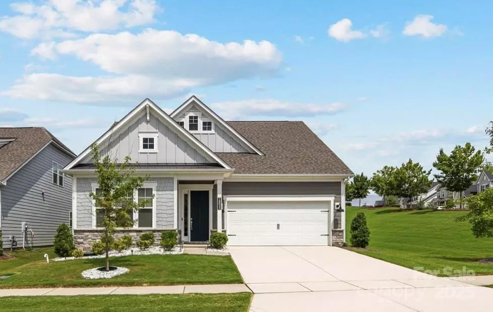 Charlotte, NC 28278,18033 Grey Mossrun DR