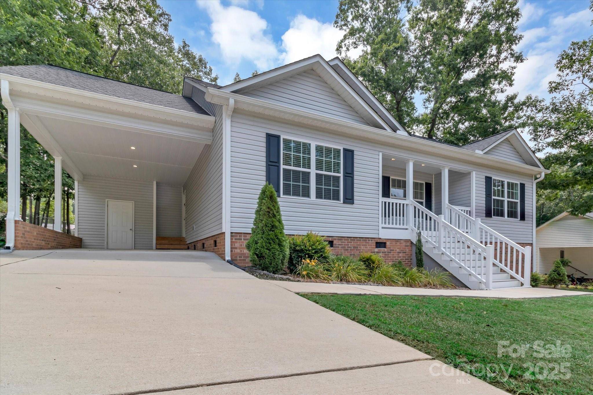 Lancaster, SC 29720,1447 Carmel RD