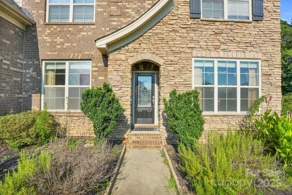Matthews, NC 28105,12515 Hashanli PL