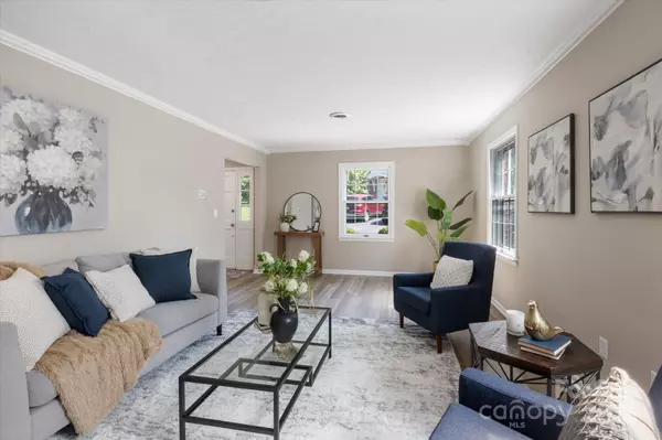 Hendersonville, NC 28791,1409 Kensington RD #B-8