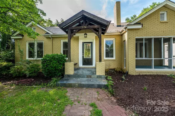 Rock Hill, SC 29730,774 Eden TER