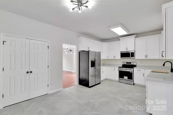 Mooresville, NC 28117,126 Matlen DR