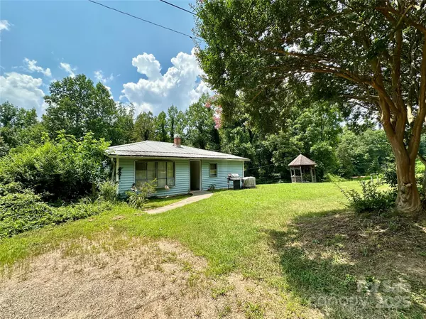 Granite Falls, NC 28630,4207 Peach Orchard RD