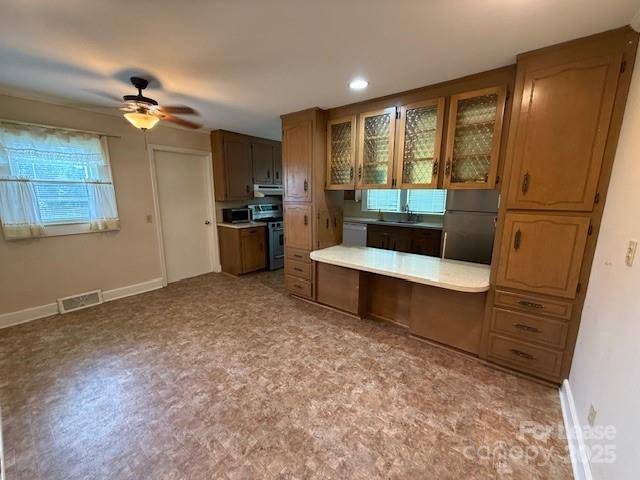 Statesville, NC 28625,130 Ivanhoe LN