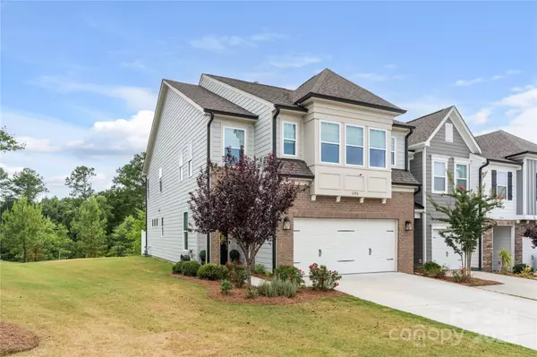 1240 Pebble Grove DR, Clover, SC 29710