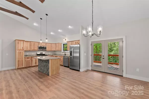 Maggie Valley, NC 28785,252 Davy Crockett DR