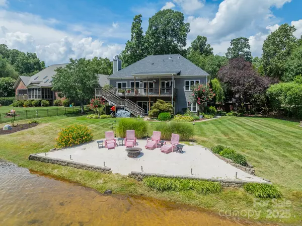 Mooresville, NC 28117,410 Catalina DR