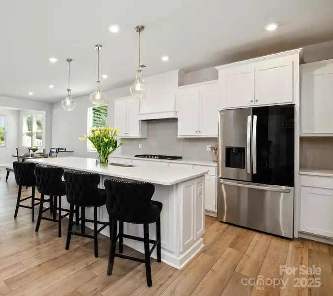 3304 Cheyney Park DR, Charlotte, NC 28269