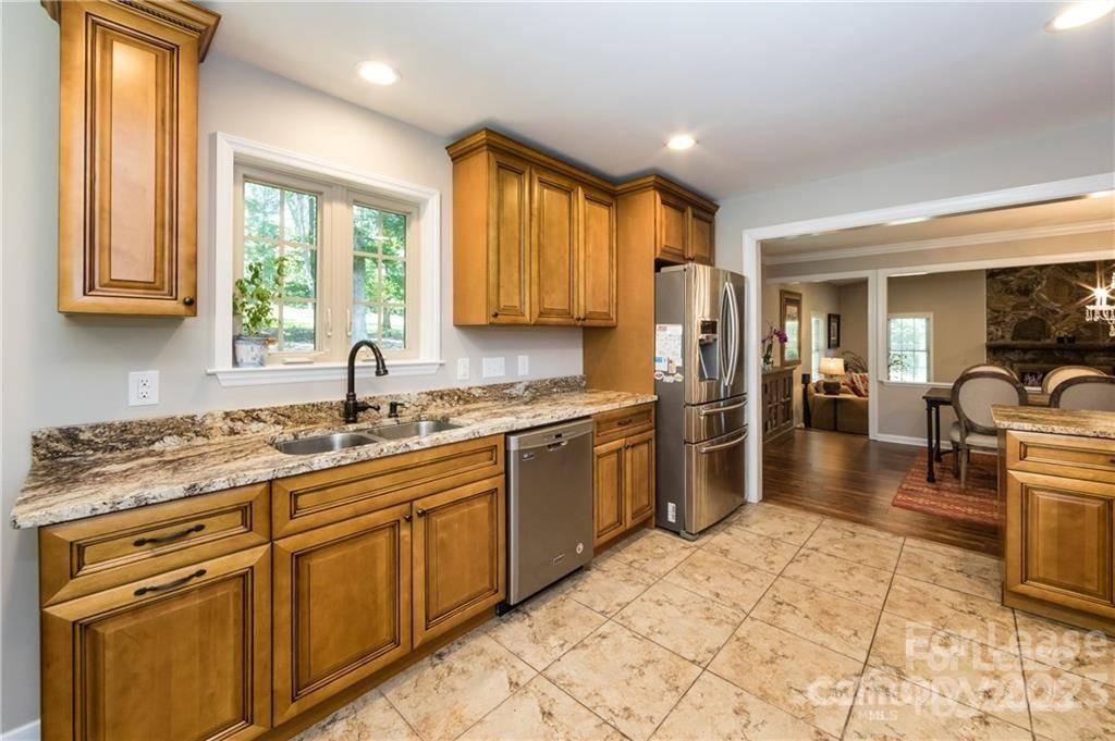 Waxhaw, NC 28173,8511 Viking DR