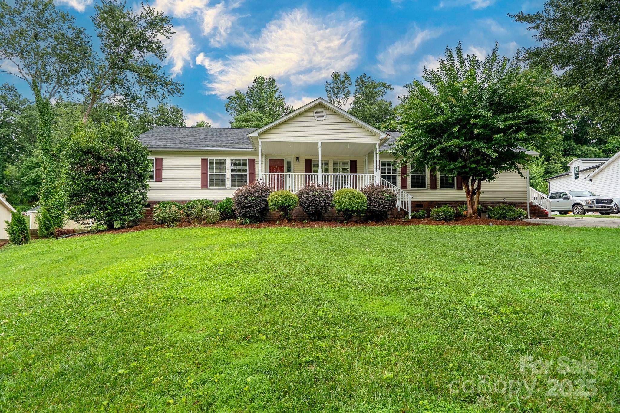 1408 Wildwood DR, Kannapolis, NC 28081