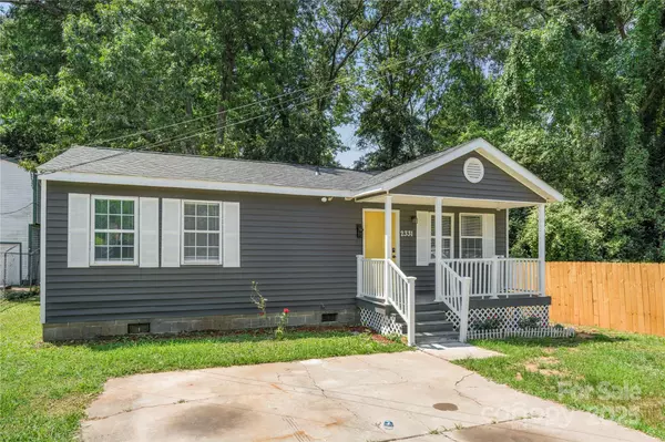 Charlotte, NC 28216,2331 Celia AVE #19