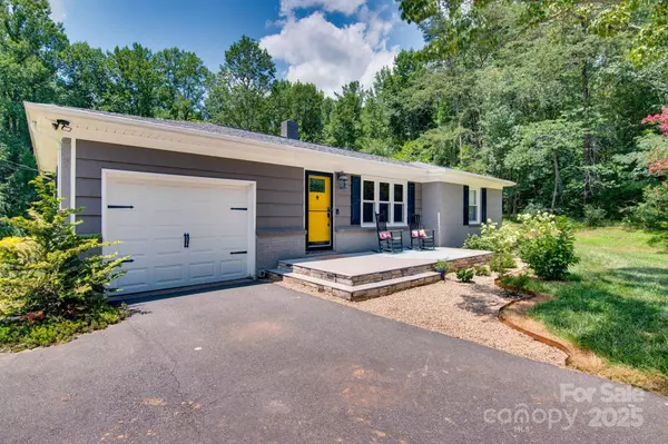 Morganton, NC 28655,1783 Goodman Lake RD