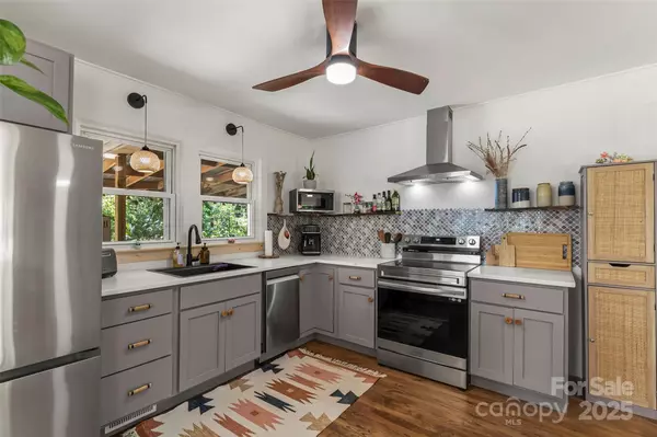 Asheville, NC 28806,236 Brickyard RD