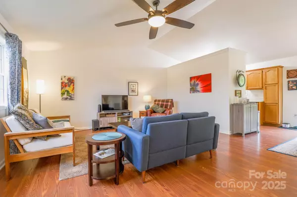 Weaverville, NC 28787,142 Ridge Brook DR