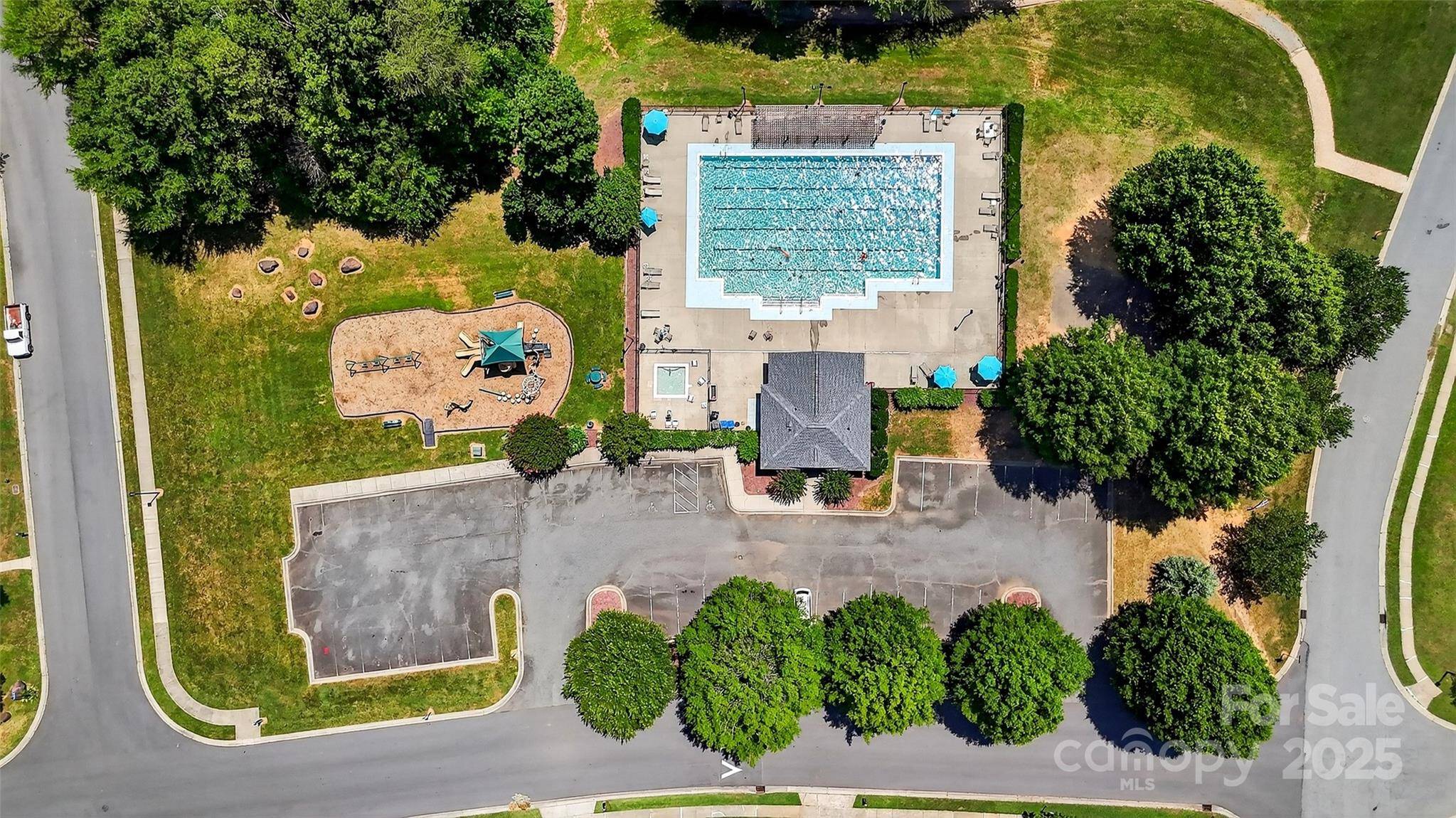 Mooresville, NC 28115,118 Milroy LN #171