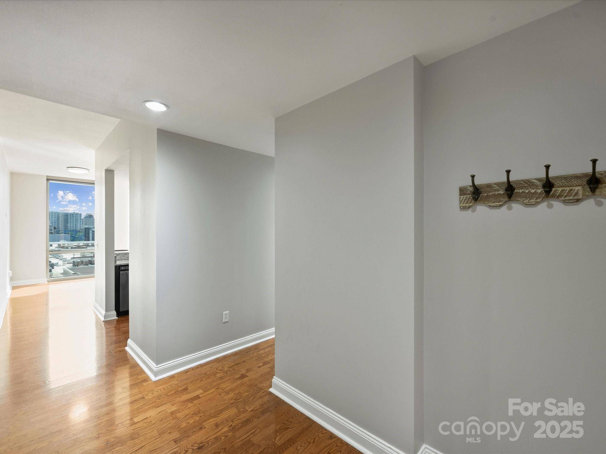Charlotte, NC 28203,315 Arlington AVE #901