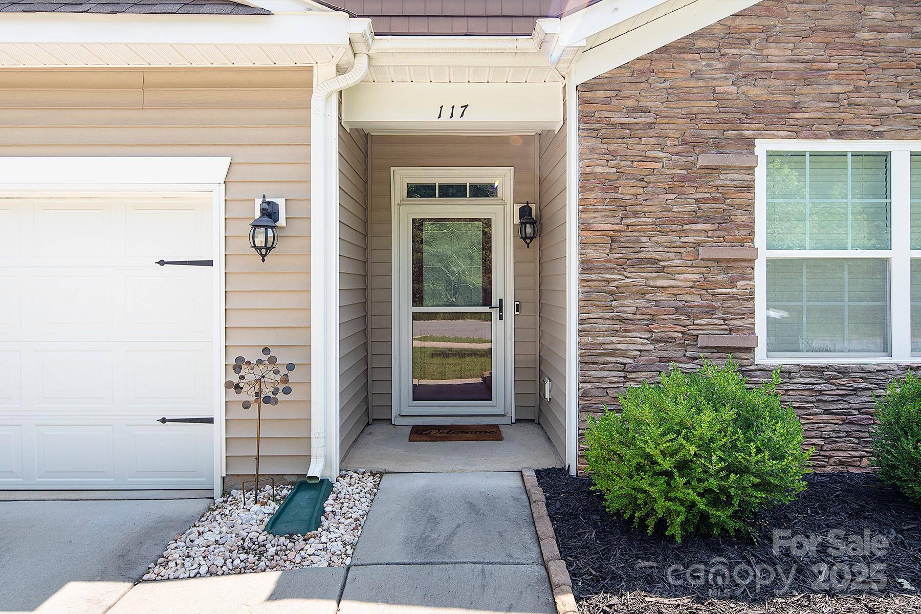 Mooresville, NC 28115,117 Rush ST