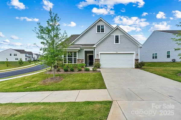 5846 Oak Branch CIR, Maiden, NC 28650