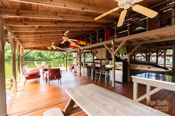Norwood, NC 28128,9807 Pine Tree RD #168