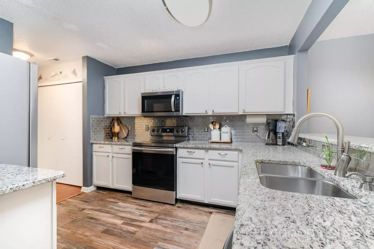 Waxhaw, NC 28173,2005 Dunsmore LN
