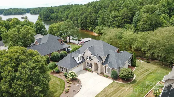 Sherrills Ford, NC 28673,9221 Belle Pines CT