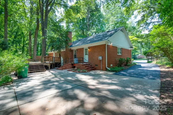 Charlotte, NC 28212,5315 Galena CT