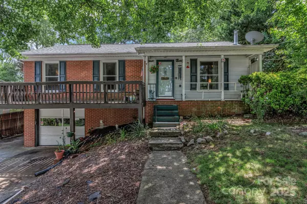 Asheville, NC 28806,59 Skyview TER