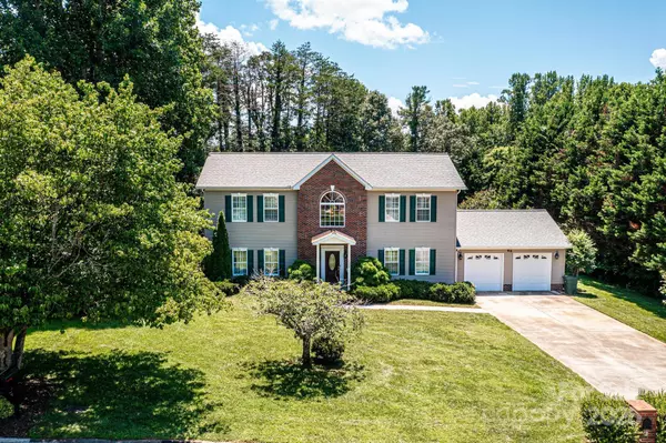 Lenoir, NC 28645,1006 Turnberry ST NE
