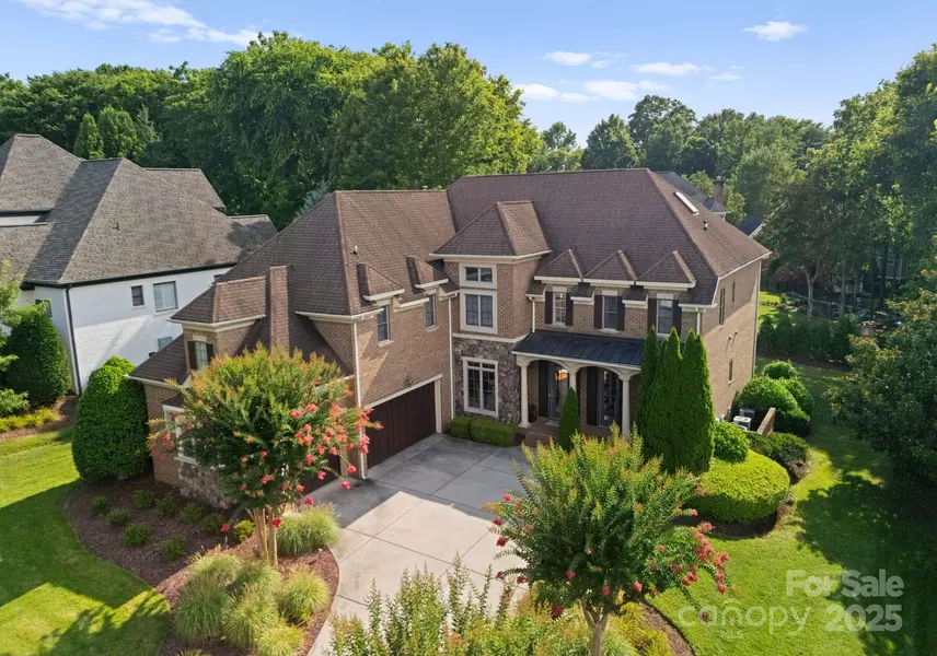 202 Montrose DR, Waxhaw, NC 28173