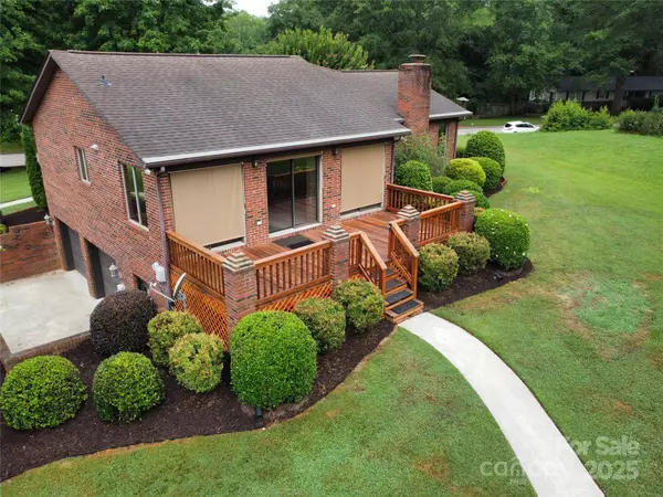 China Grove, NC 28023,614 Azalea LN