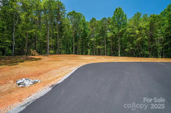 00 Oak Hill CT #14C, Denver, NC 28037