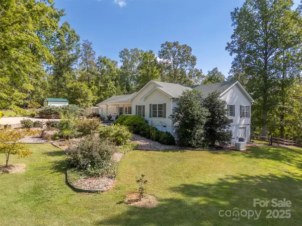 Rutherfordton, NC 28139,150 Bayberry DR