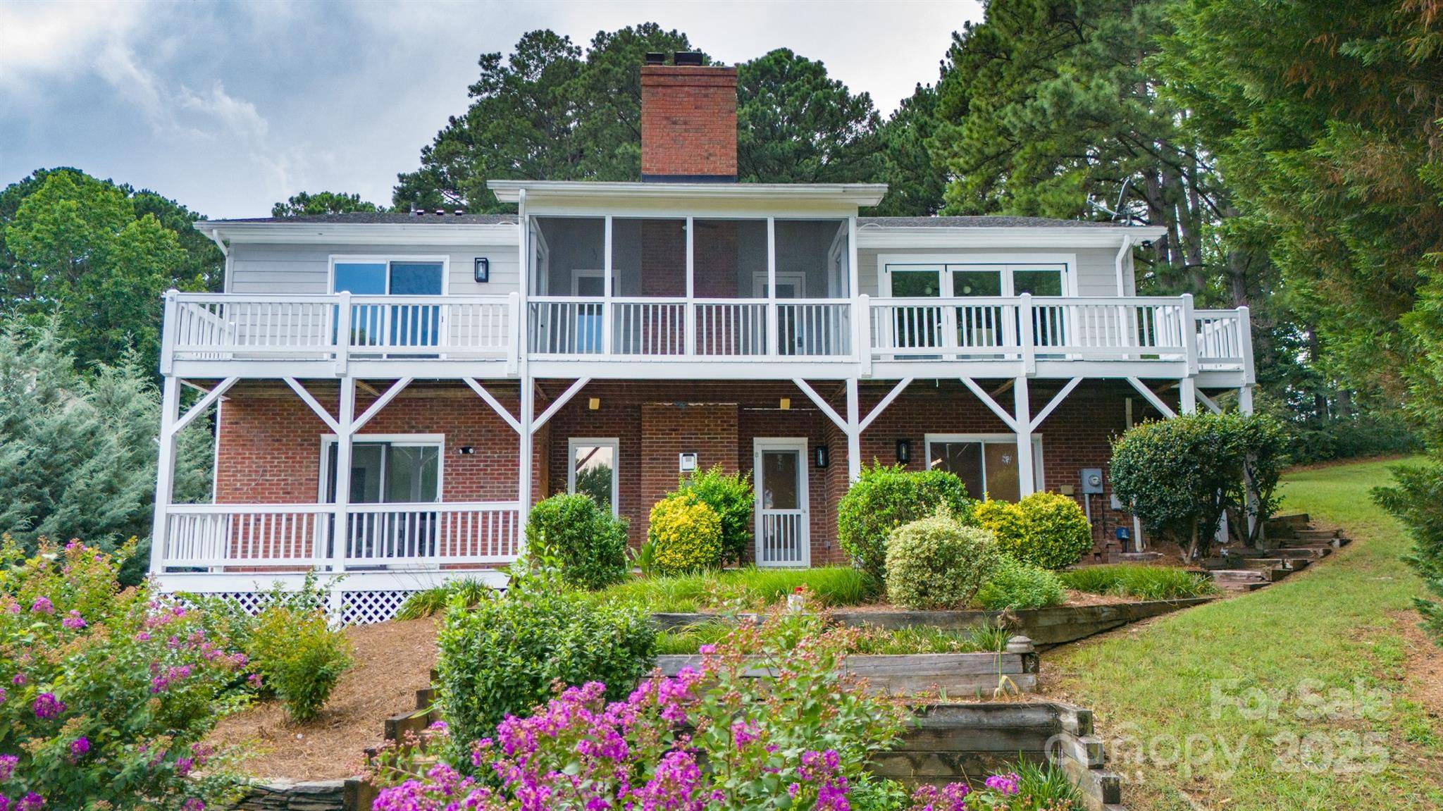 2494 Cherry LN, Denver, NC 28037