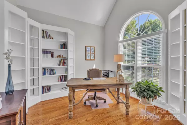 Concord, NC 28027,818 Kings Crossing DR NW #62