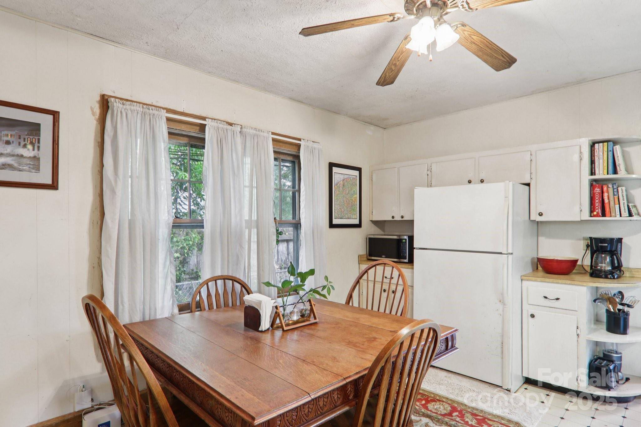 Asheville, NC 28806,68 1/2 Nevada AVE