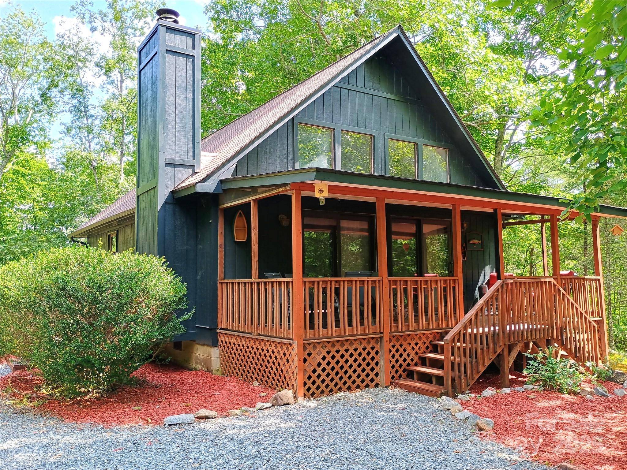 Lake Lure, NC 28746,637 Raven BLVD
