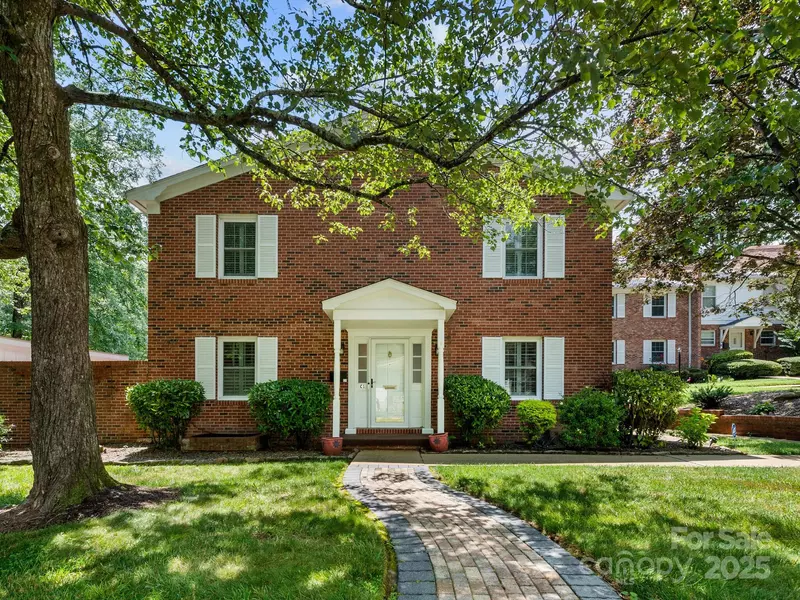 1411 Kensington RD #C-1, Hendersonville, NC 28791