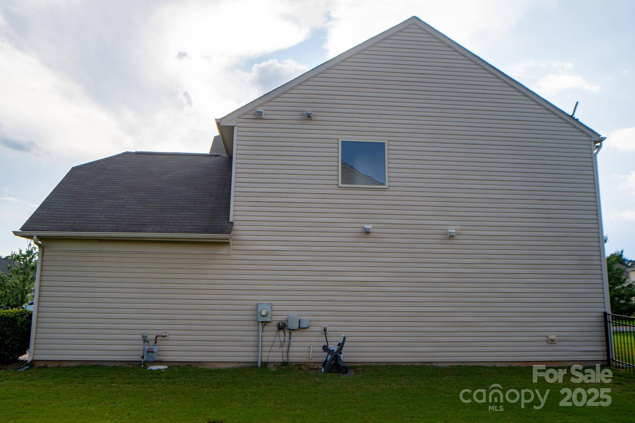 Fort Mill, SC 29707,3942 Kestrel LN