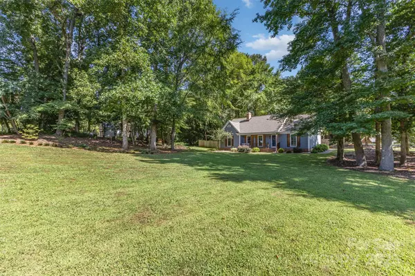 Huntersville, NC 28078,100 Aurora LN