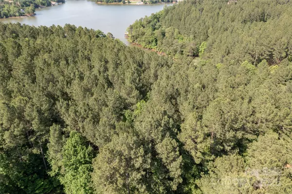 Connelly Springs, NC 28612,2045 W Paradise Harbor DR #35