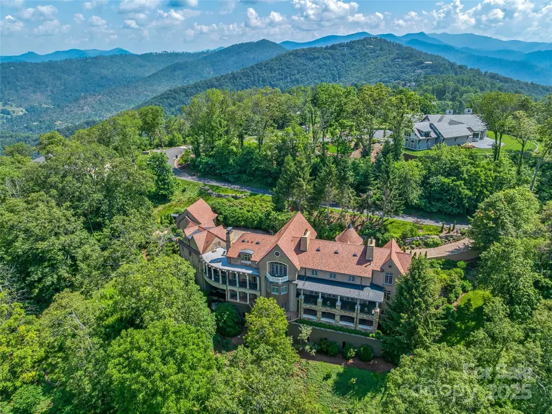 234 Skycliff DR #3, Asheville, NC 28804