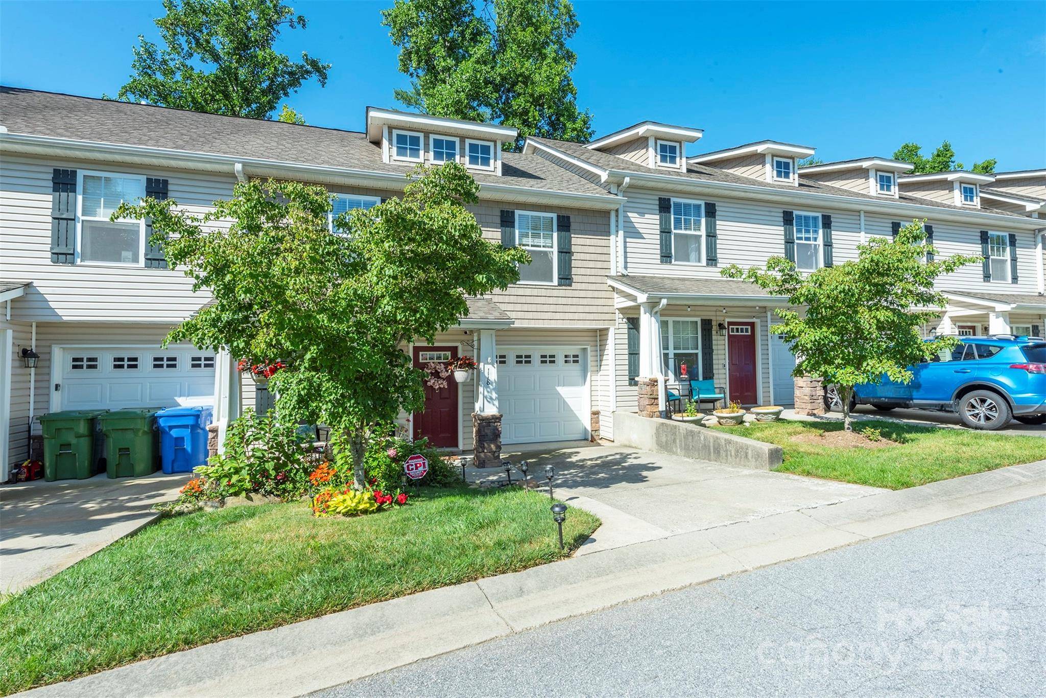 Fletcher, NC 28732,118 Torrington AVE