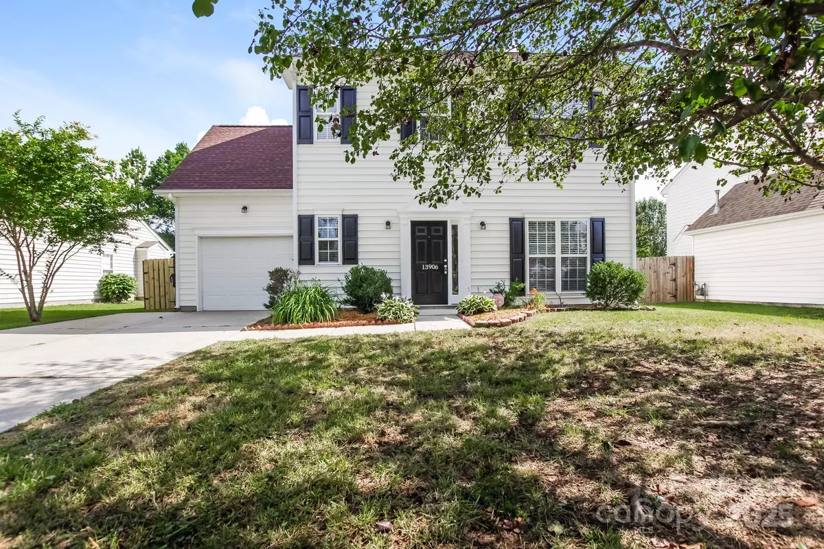 Charlotte, NC 28278,13906 Silver Dart PL