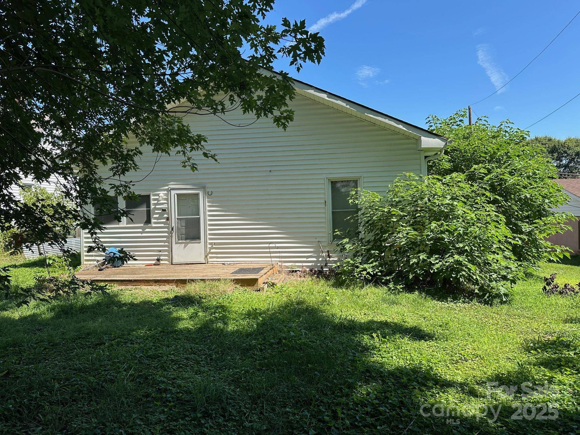 Lawndale, NC 28090,209 W Main ST