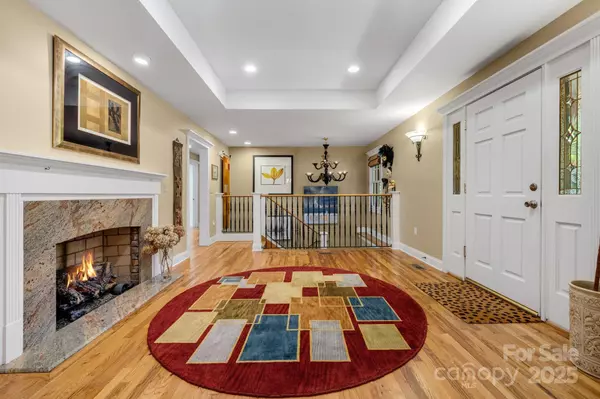 Asheville, NC 28803,3 Amherst RD