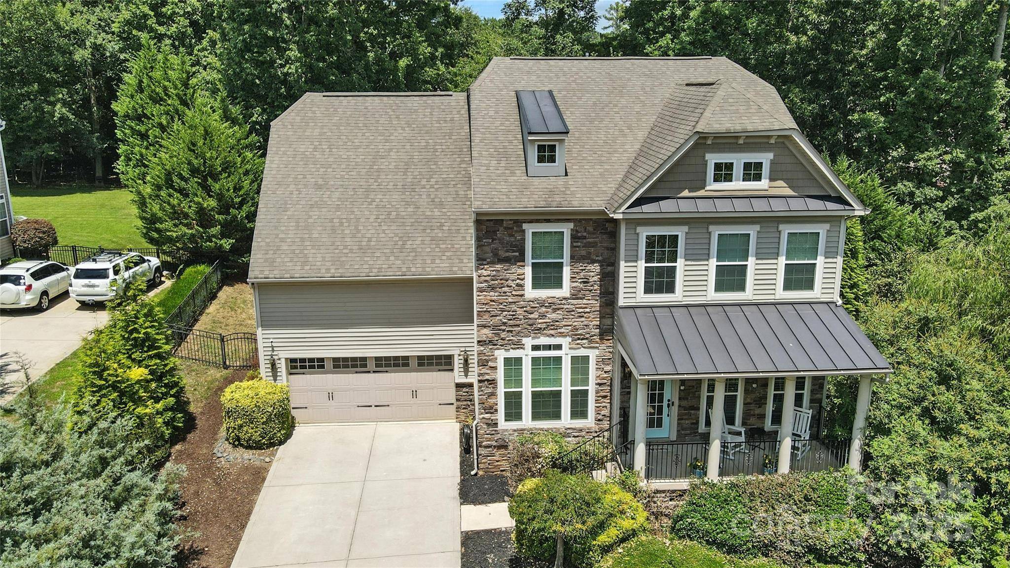 Clover, SC 29710,446 Leaf Arbor CT
